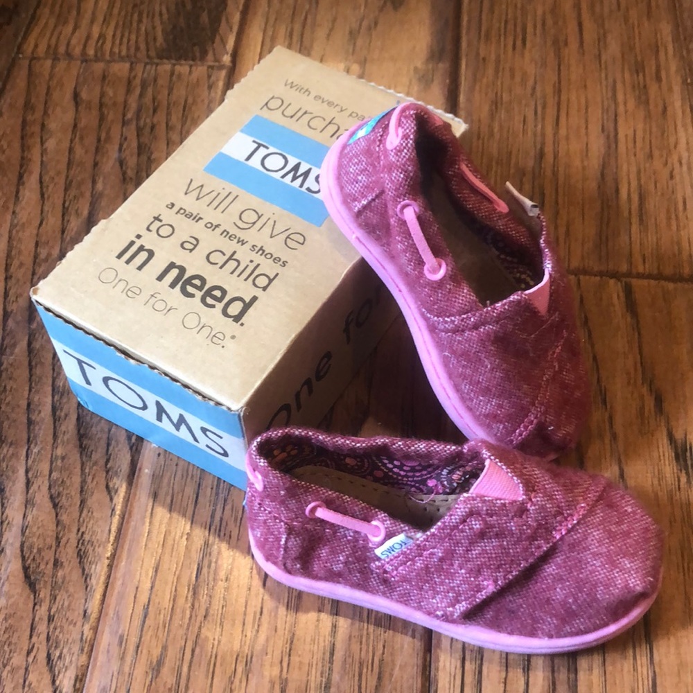 TOMS Kids